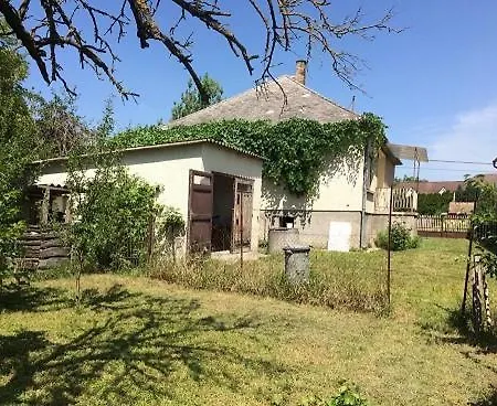 Accommodatie bij particulieren Nyarfa *
